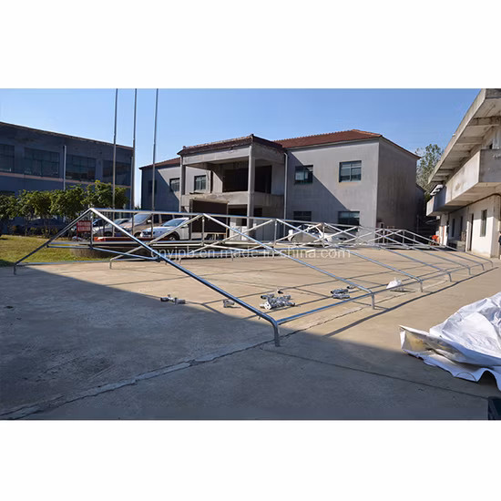 Tendone per esterni in PVC per eventi nuziali, riunioni di famiglia